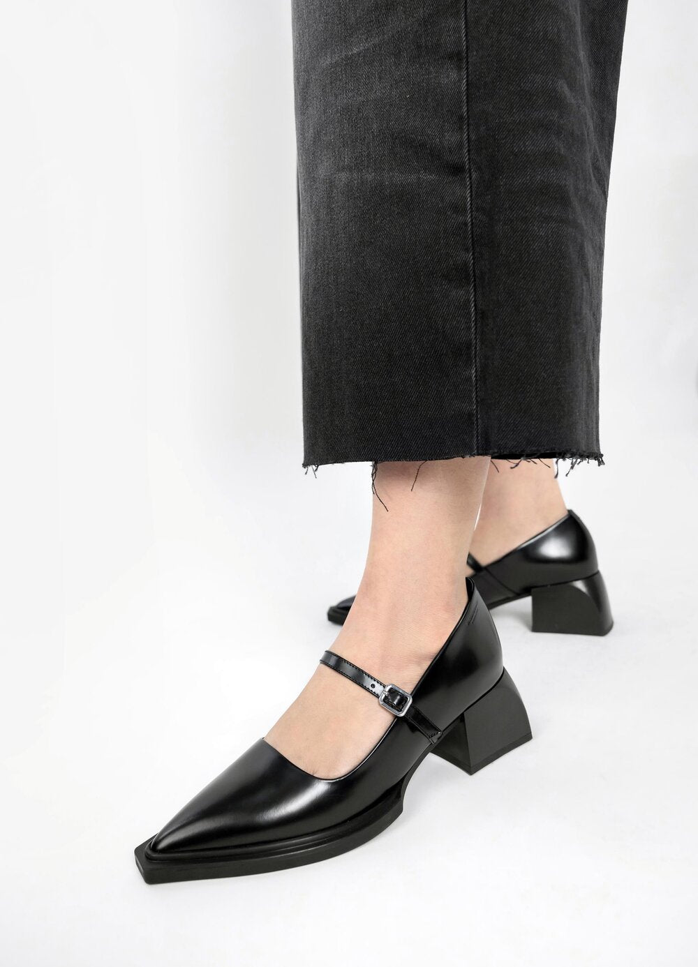 Vivian Mary Jane pumps - sort